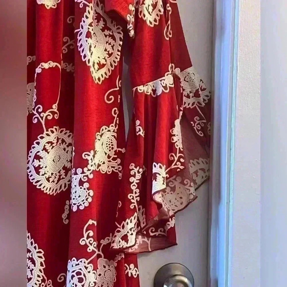 2B together - Picture 2 of 2